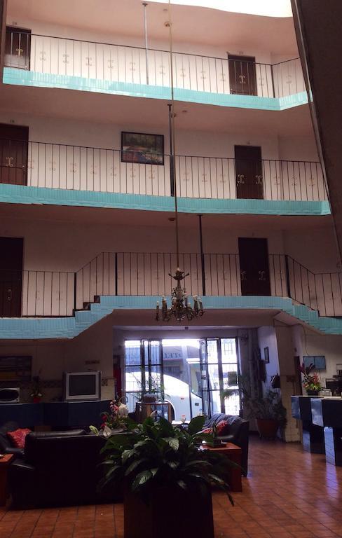 Oyo Hotel Brazil,Guadalajara,Estadio Jalisco Εξωτερικό φωτογραφία